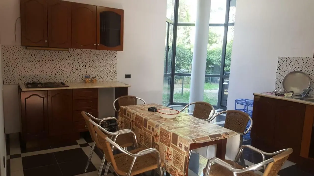 Blu Apartments Durres 0*,
